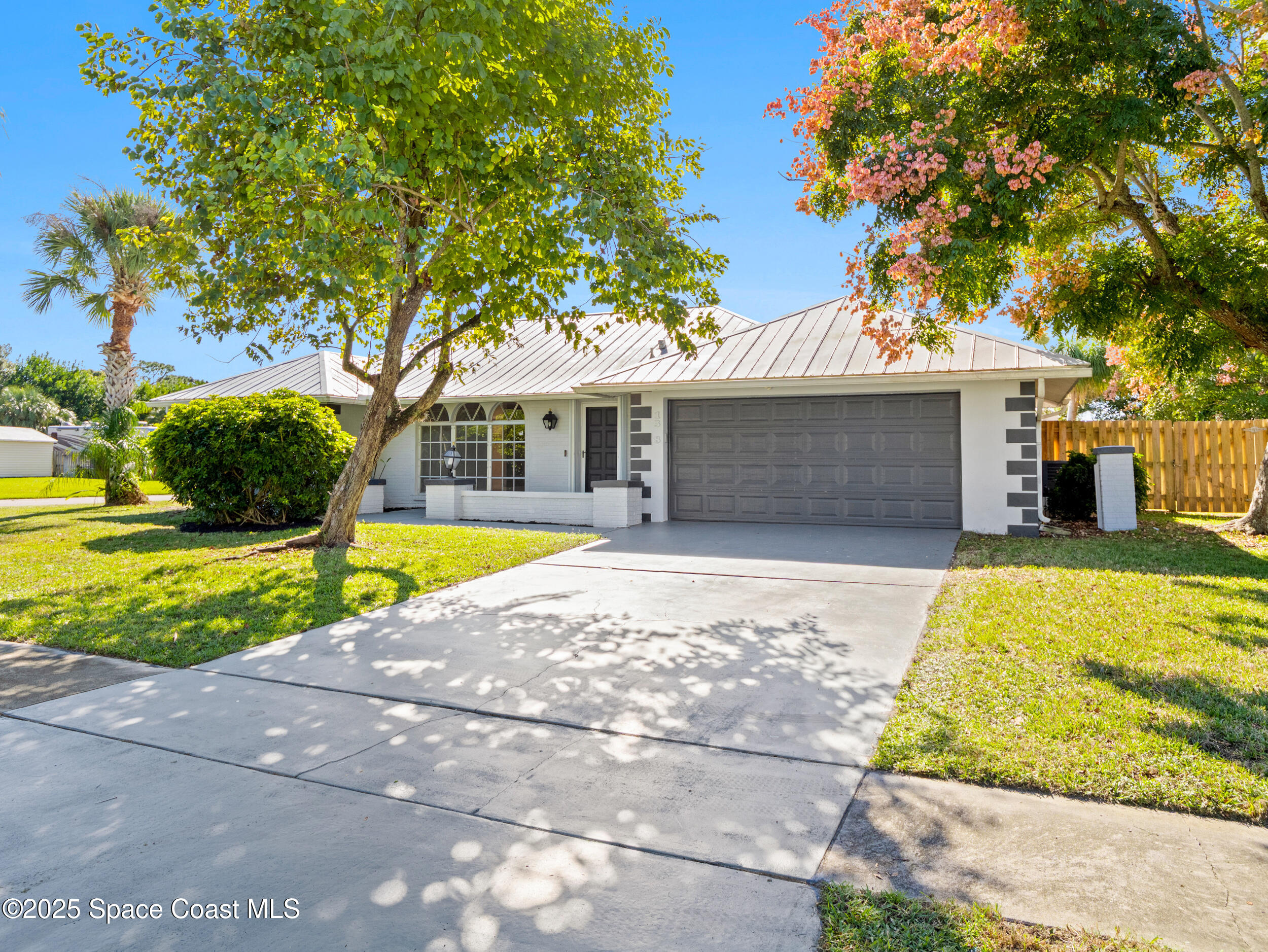 1348 Cromey Road Northeast Palm Bay, FL 32905 - Photo 43 of 47 p1011532