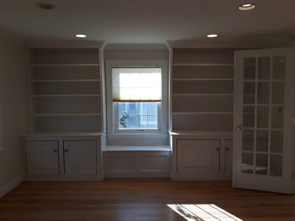 133 Winslow Road, Unit 133 Waban, MA 02468 - Photo 6 of 27
