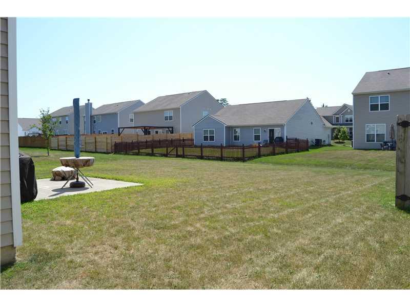 12319 Cold Stream Road Noblesville, IN 46060 - Photo 4 of 18 Gallery Image 4