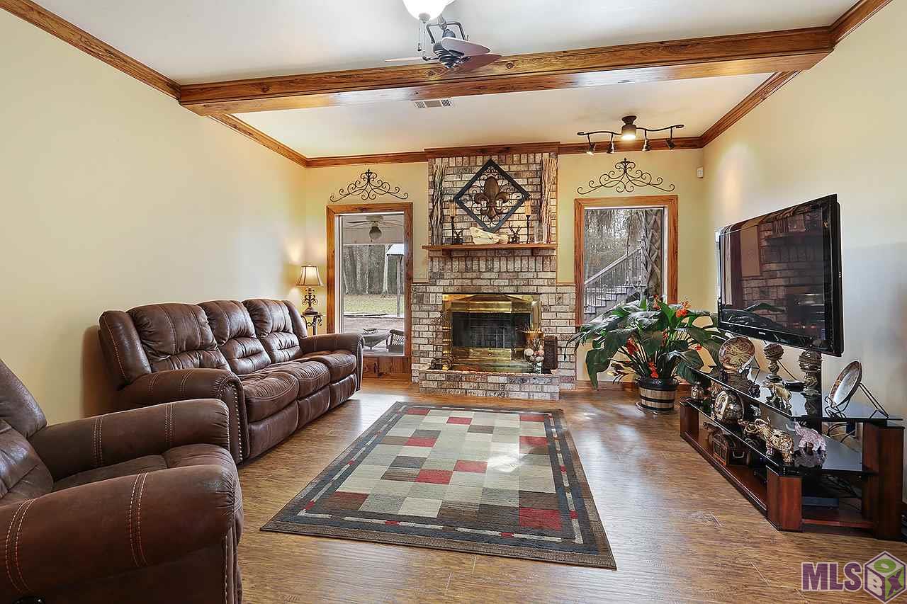 8880 Remington Road Denham Springs, LA 70706 - Photo 2 of 16