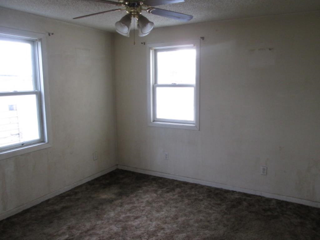 4103 15th Street Moline, IL 61265 - Photo 5 of 9 Gallery Image 5