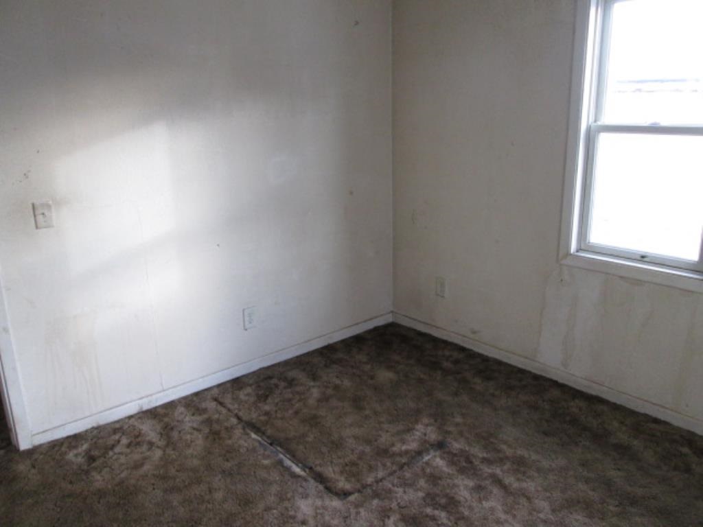 4103 15th Street Moline, IL 61265 - Photo 6 of 9 Gallery Image 6