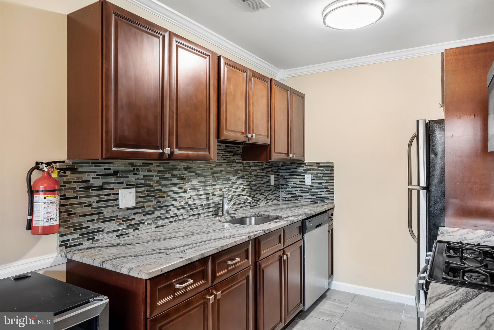 156 Tavistock Road Cherry Hill, NJ 08034 - Photo 13 of 31 Gallery Image 13