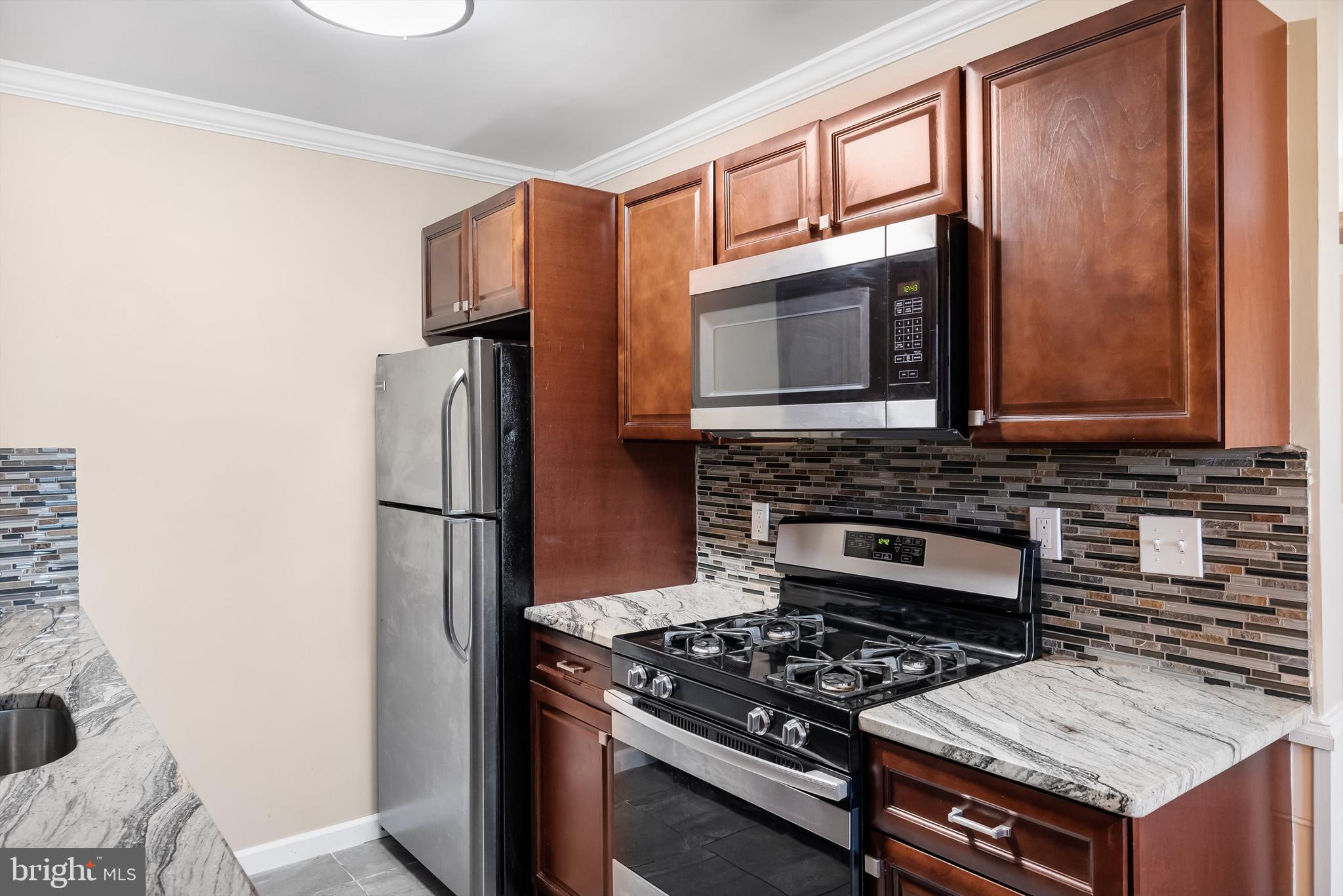 156 Tavistock Road Cherry Hill, NJ 08034 - Photo 15 of 31 Gallery Image 15