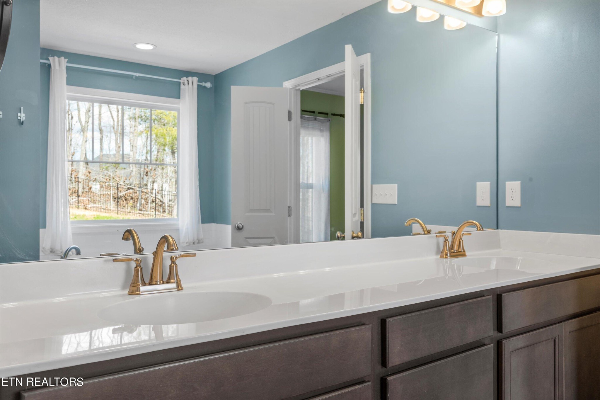 104 Mistletoeberry Road Oak Ridge, TN 37830 - Photo 29 of 51 Gallery Image 29