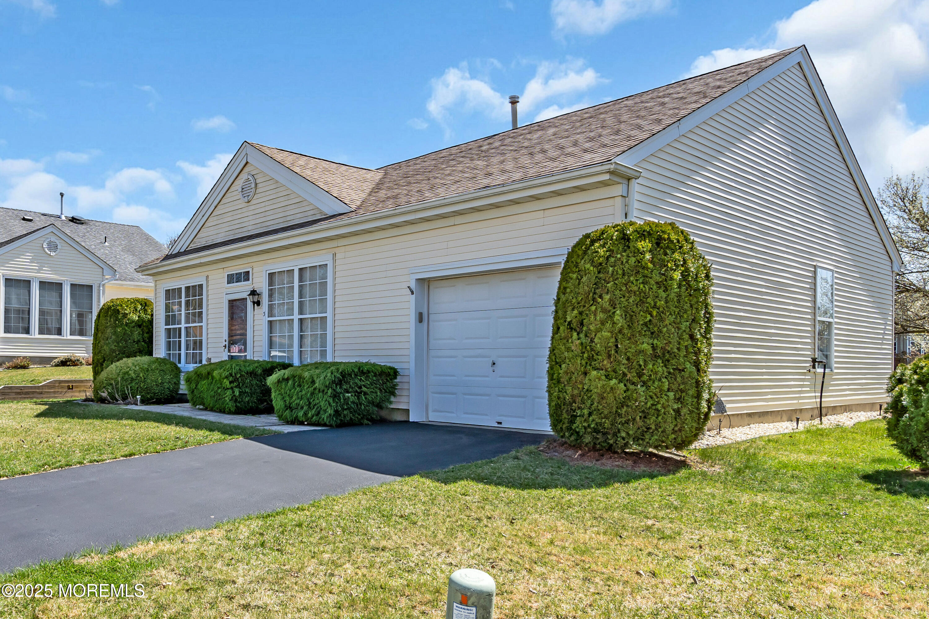 3 Cardinal Place Barnegat, NJ 08005 - Photo 3 of 17 003_dsc06863b_480