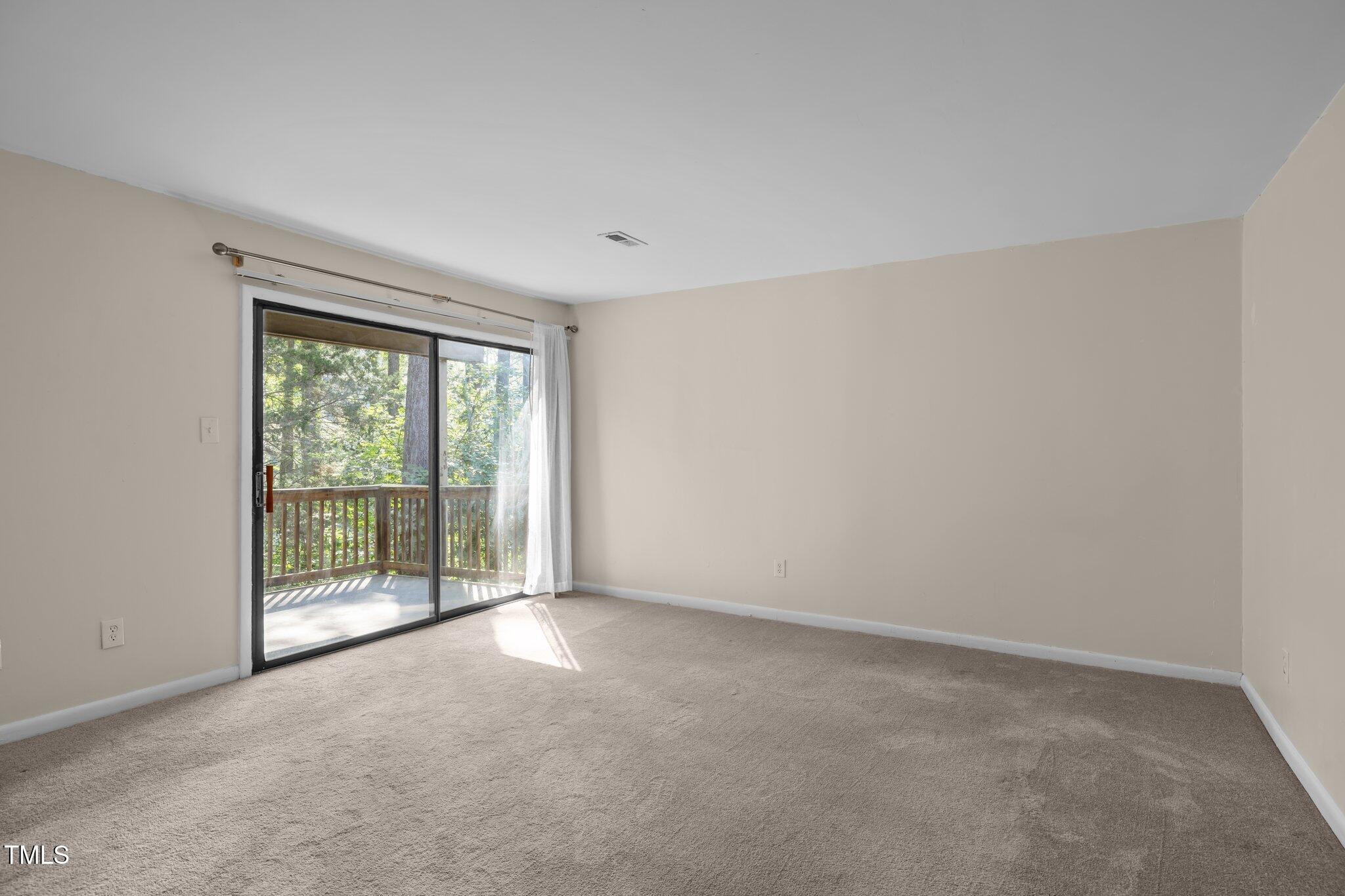 667 Pine Ridge Place Raleigh, NC 27609 - Photo 14 of 44 15-web-or-mls-5Z8A0030