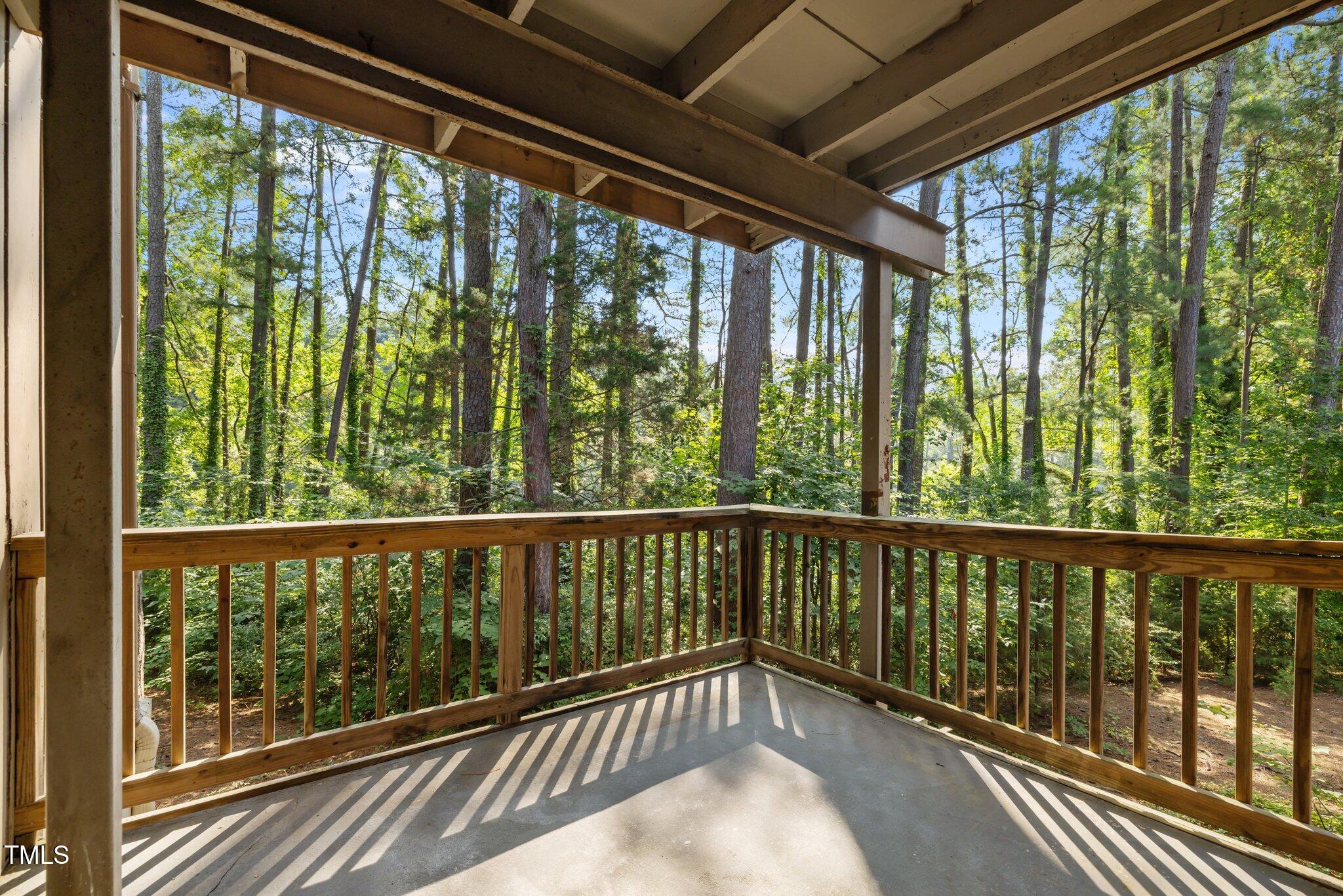 667 Pine Ridge Place Raleigh, NC 27609 - Photo 18 of 44 19-web-or-mls-5Z8A0041