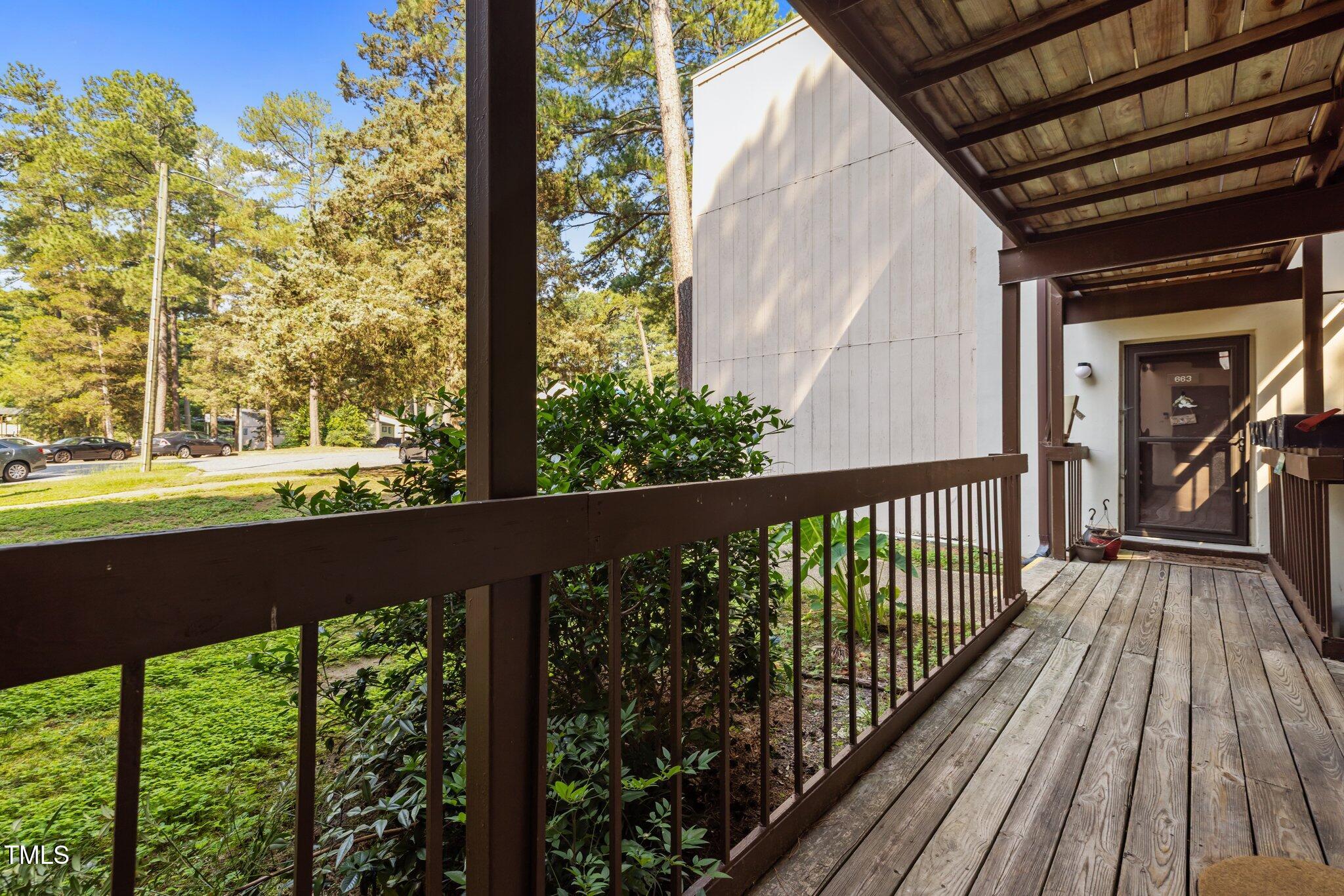 667 Pine Ridge Place Raleigh, NC 27609 - Photo 28 of 44 29-web-or-mls-5Z8A0070