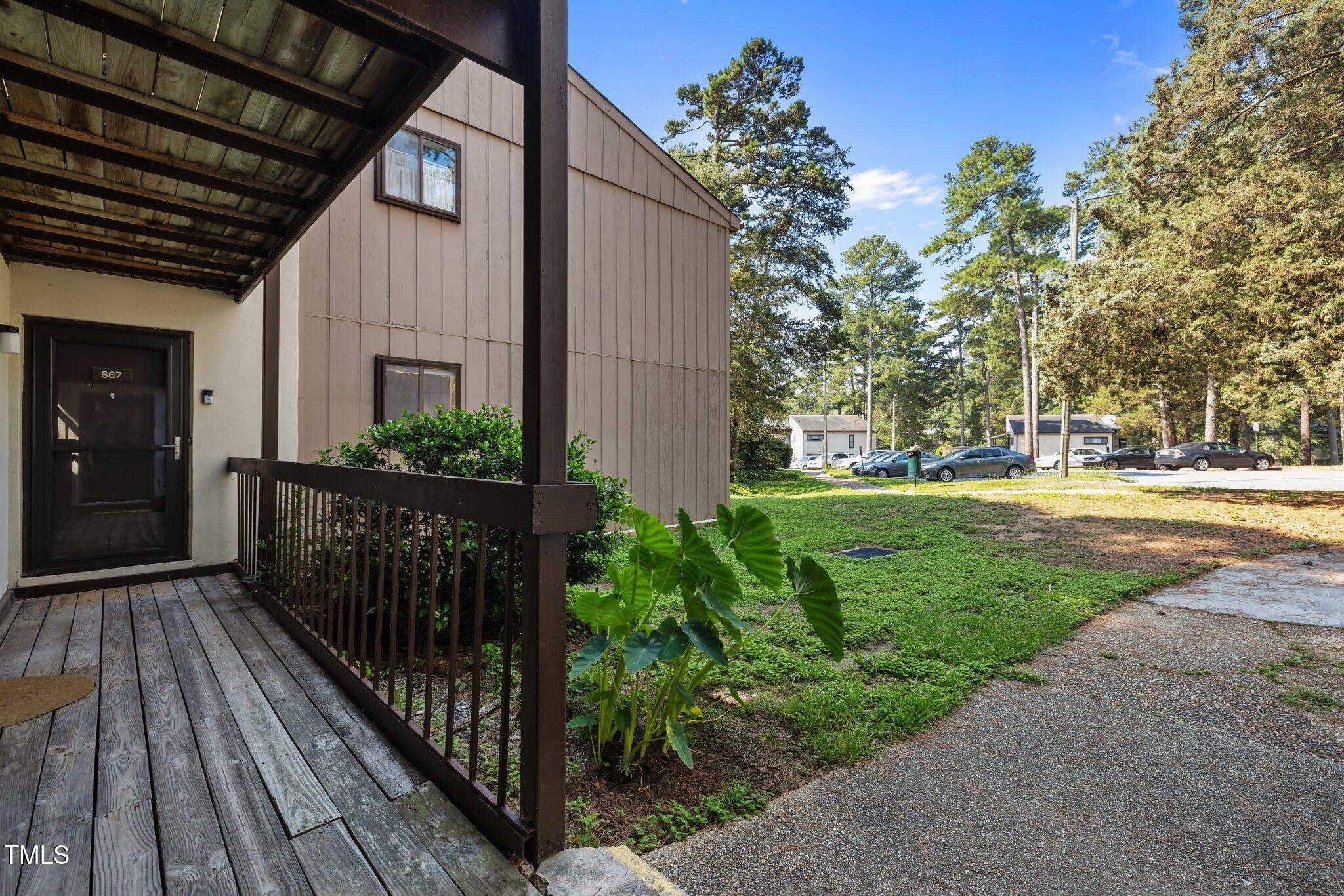 667 Pine Ridge Place Raleigh, NC 27609 - Photo 30 of 44 32-web-or-mls-5Z8A0073