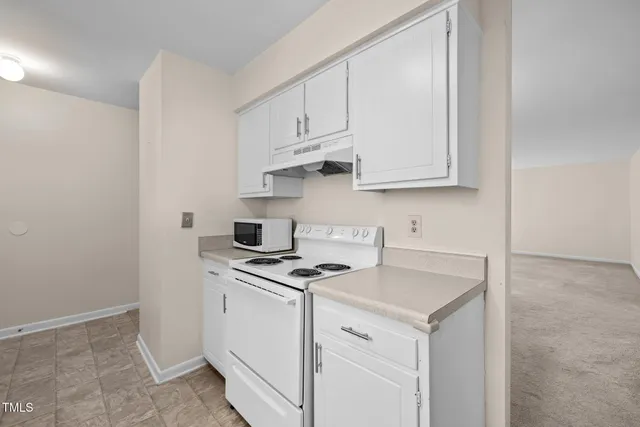 $159,900 | 667 Pine Ridge Place, Raleigh, NC 27609