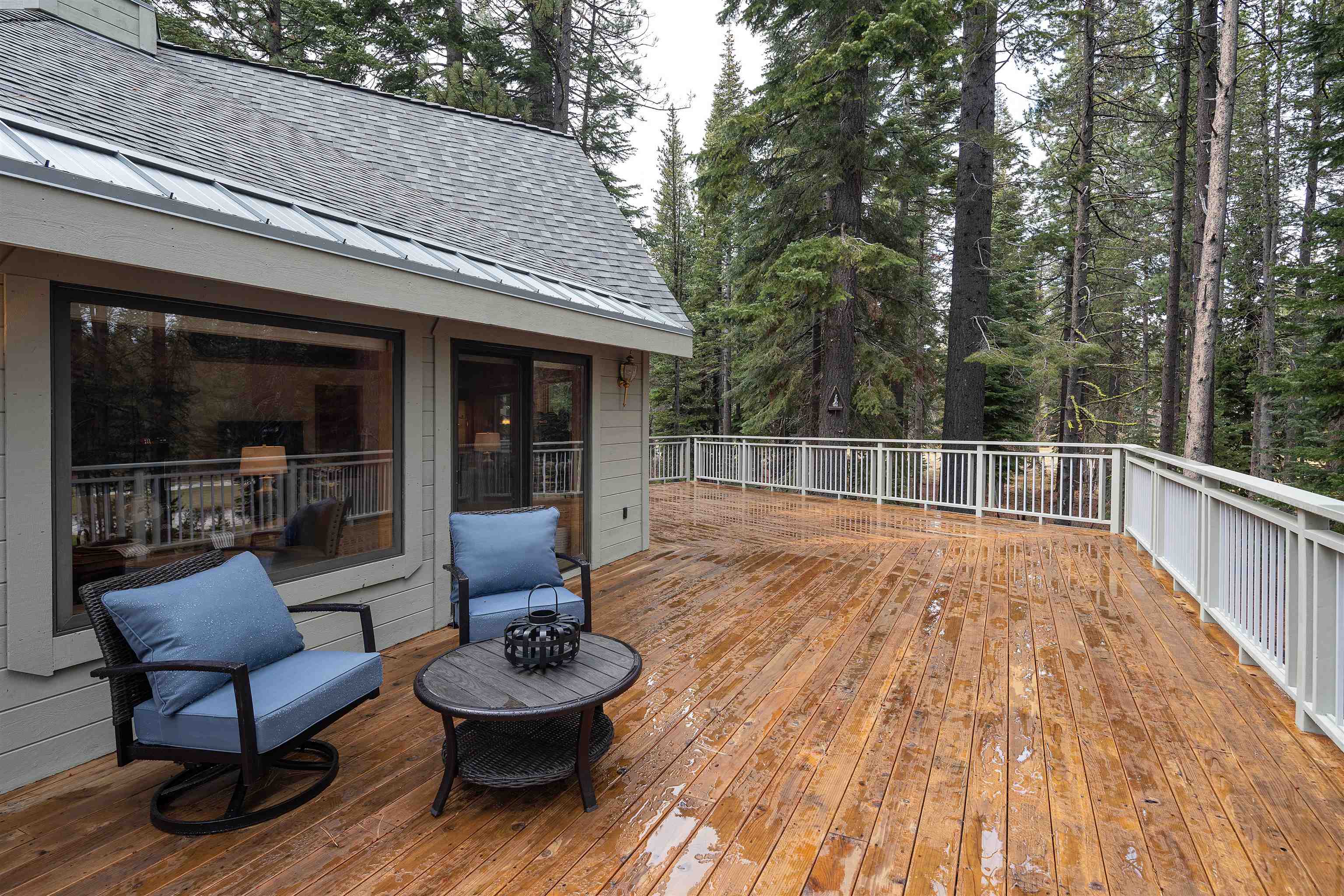 11406 Chalet Road Truckee, CA 96161 - Photo 21 of 21 Gallery Image 21