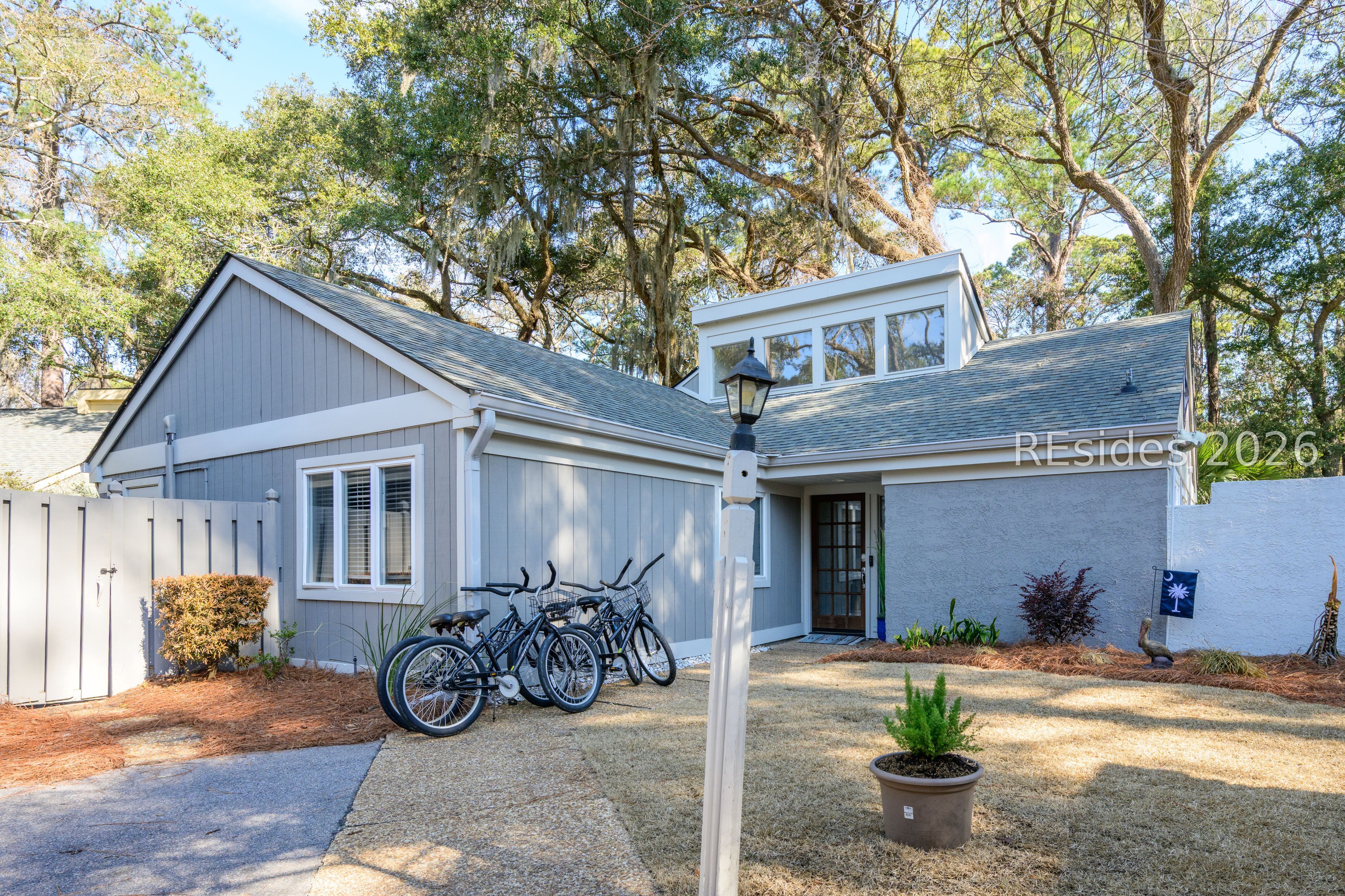91 Lawton Road Hilton Head Island, SC 29928 - Photo 3 of 46