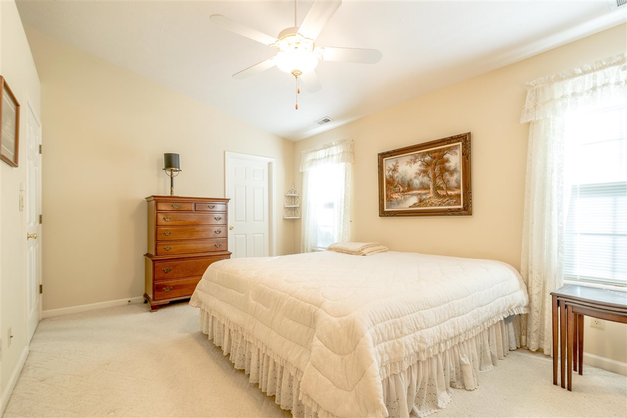 5729 Spring Mist Circle Indianapolis, IN 46237 - Photo 8 of 29 Gallery Image 8