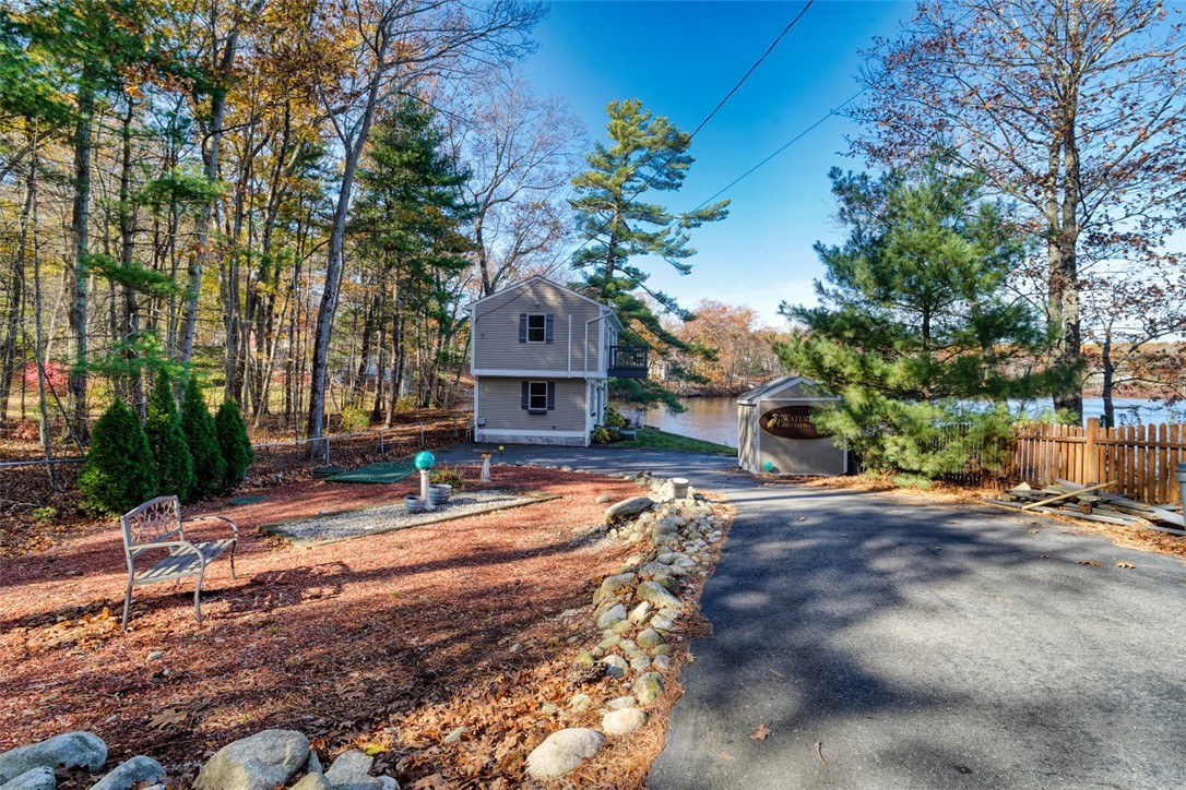 14 Mowry Drive Smithfield, RI 02917 - Photo 27 of 29