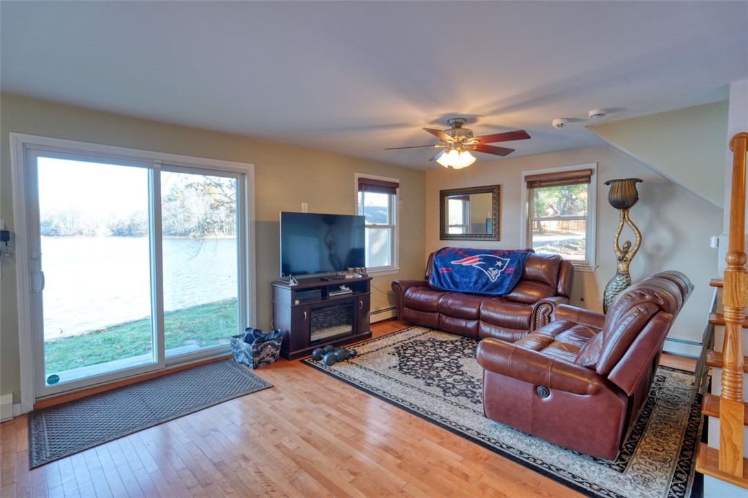 14 Mowry Drive Smithfield, RI 02917 - Photo 7 of 29