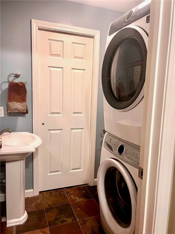 14 Mowry Drive Smithfield, RI 02917 - Photo 10 of 29