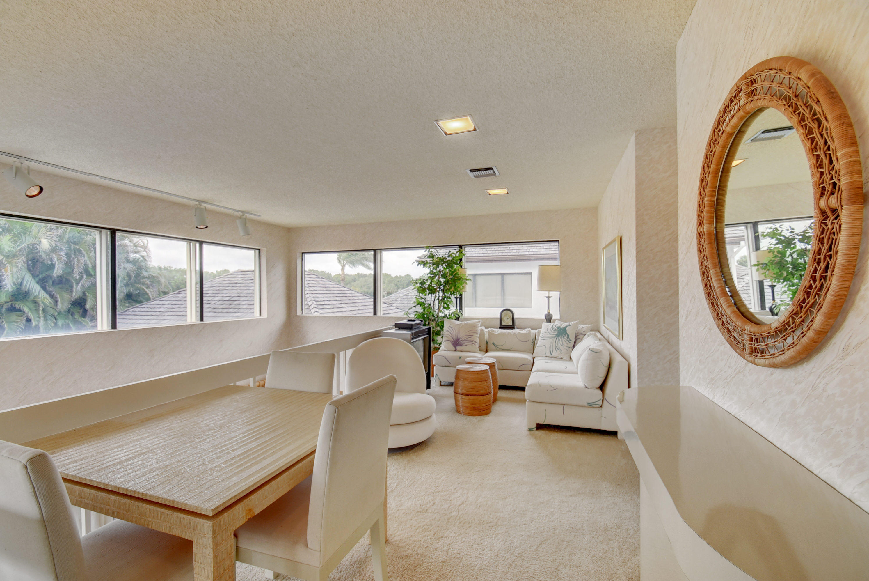 20657 Linksview Circle Boca Raton, FL 33434 - Photo 28 of 74 Loft Area