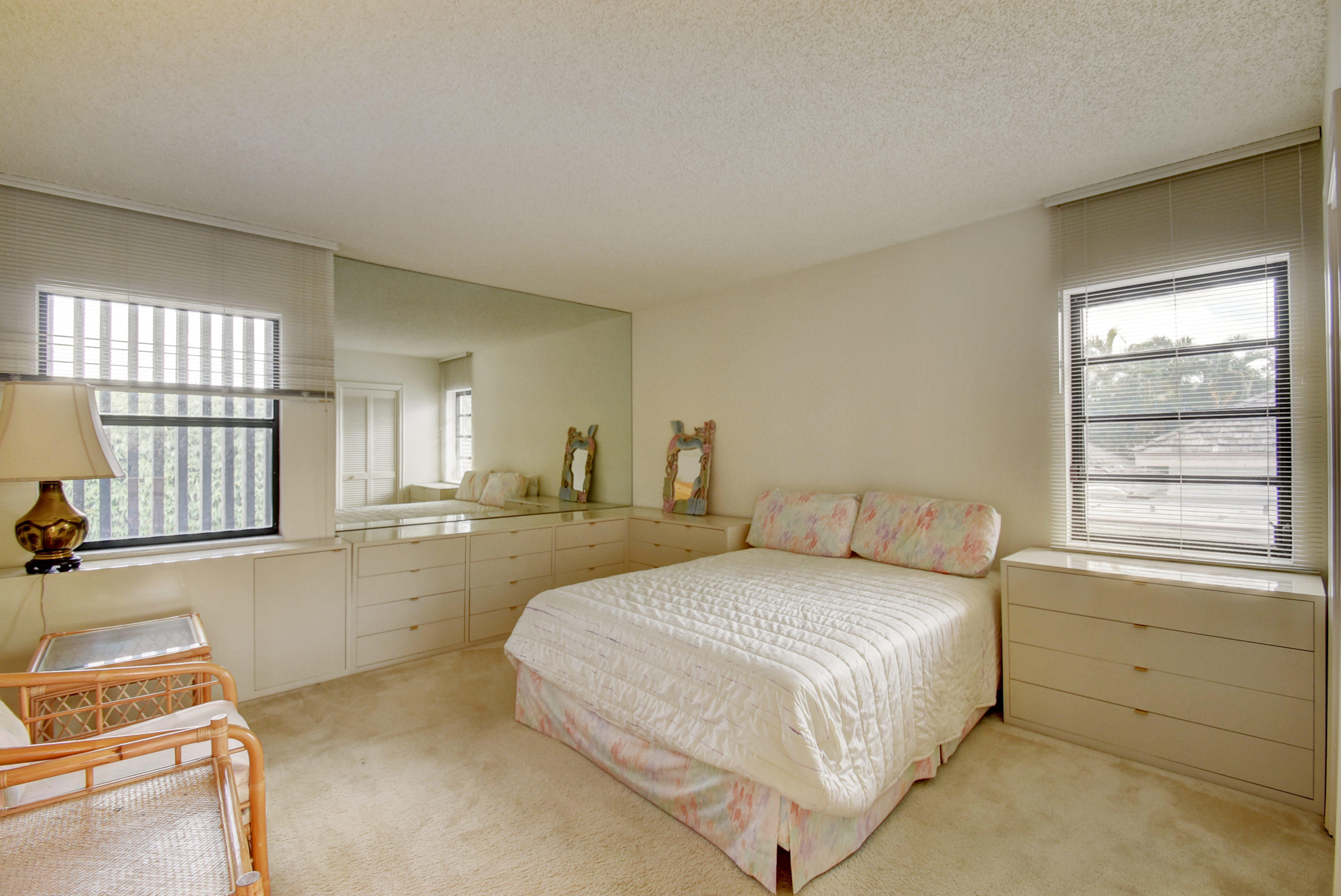 20657 Linksview Circle Boca Raton, FL 33434 - Photo 29 of 74 Guest Bedroom