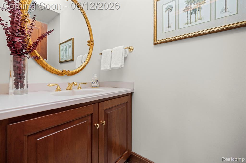 905 Spring Drive Northville, MI 48167 - Photo 31 of 98