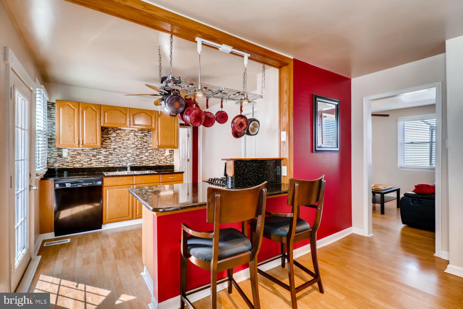 8111 Cornwall Road Baltimore, MD 21222 - Photo 8 of 31