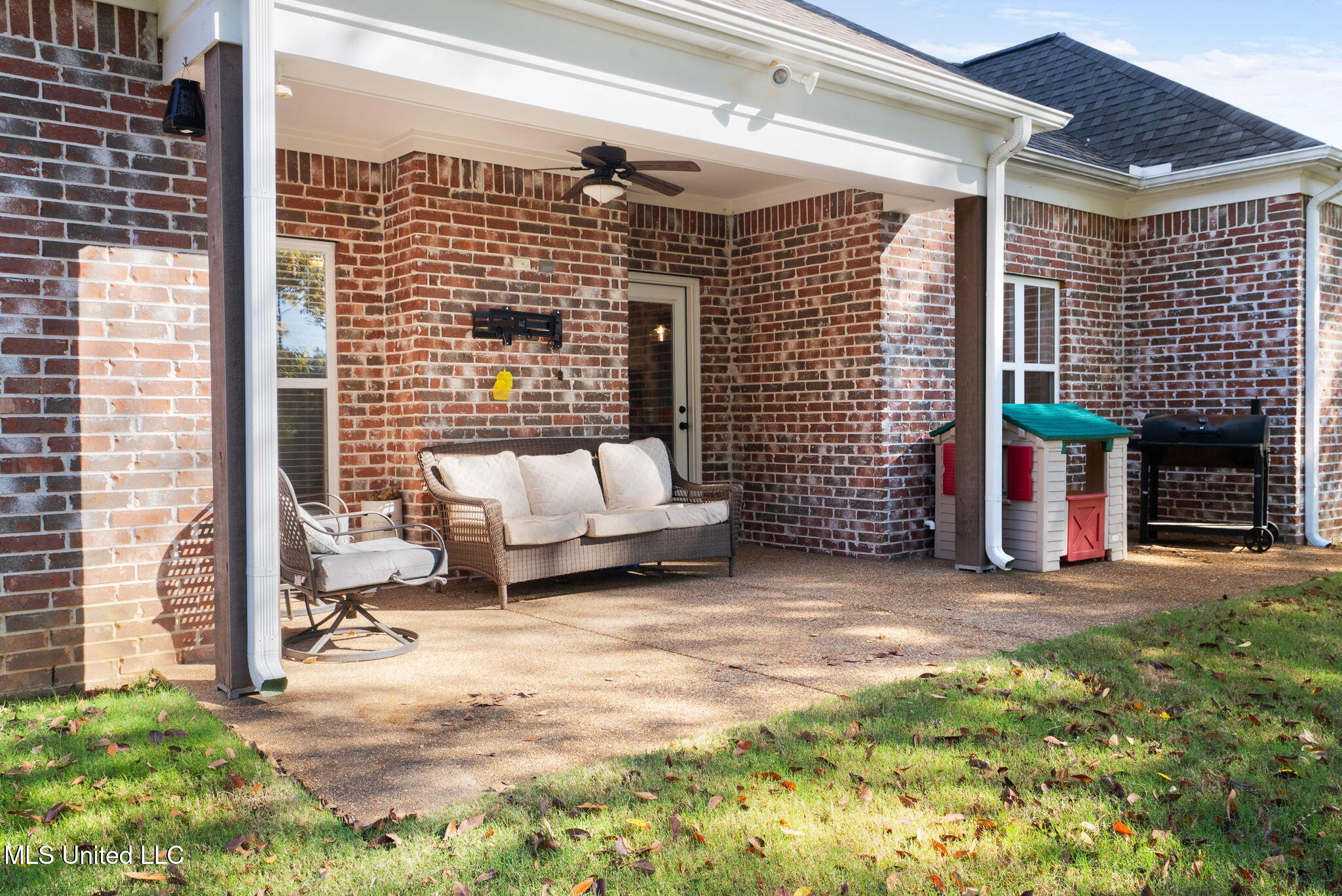 681 Pond View Circle Hernando, MS 38632 - Photo 26 of 32 26-web-or-mls-681 Pond View Cir-25