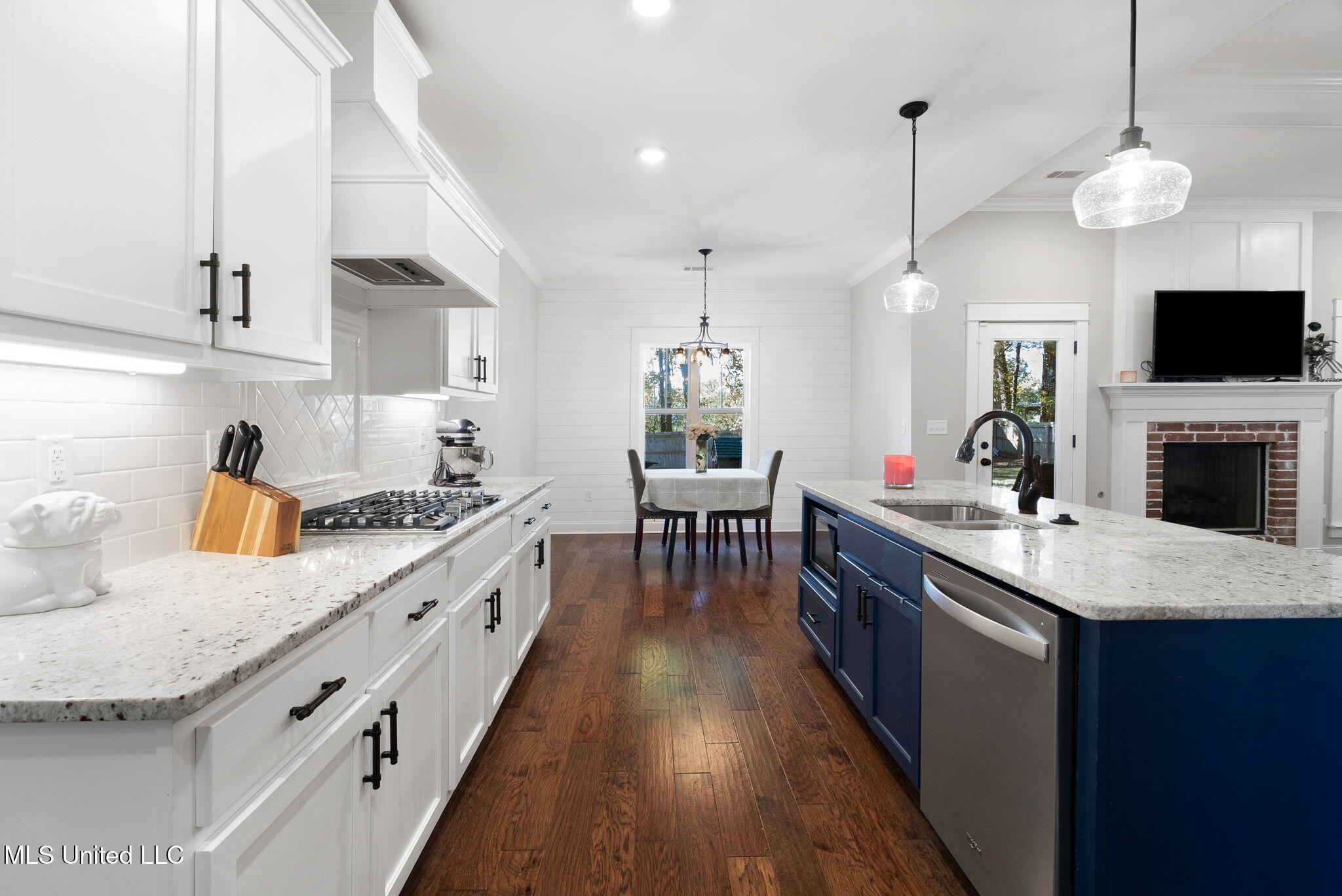 681 Pond View Circle Hernando, MS 38632 - Photo 10 of 32 10-web-or-mls-681 Pond View Cir-09