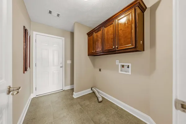 $254,839 | 11 Hillside Drive, Phenix City, AL 36870