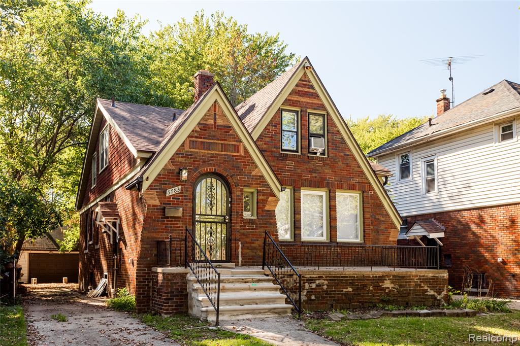 5783 Yorkshire Road Detroit, MI 48224 - Photo 1 of 30