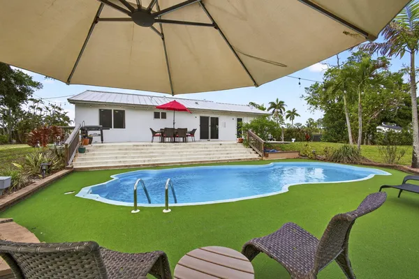 $650,000 | 12944 68th Street North, The Acreage, FL 33412