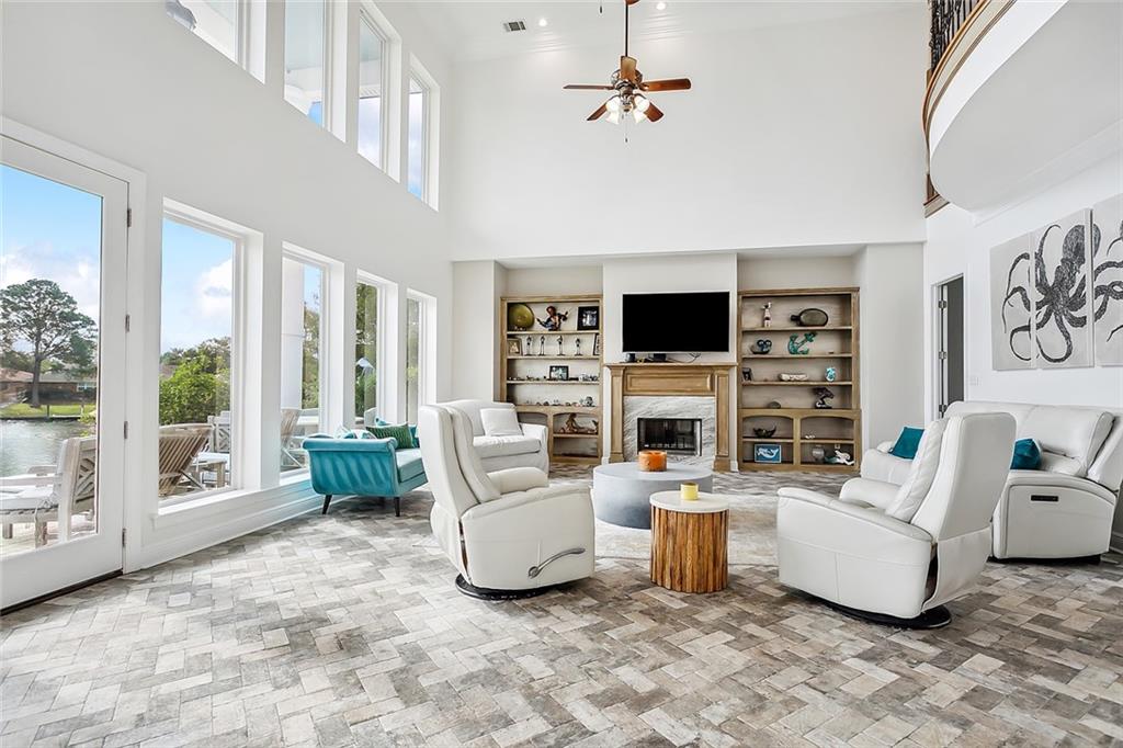 179 Lighthouse Point Slidell, LA 70458 - Photo 6 of 39