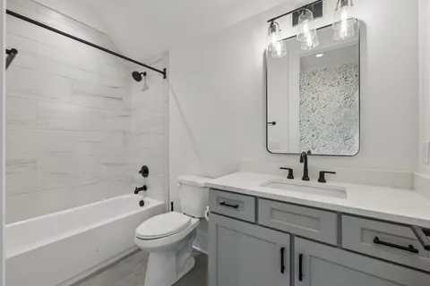 $5,300,000 | 1209 Otter Creek Road, Nashville, TN 37215