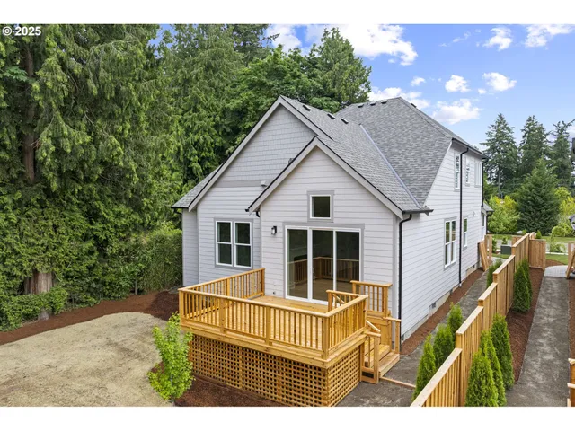 $749,000 | 5133 Southeast Mullan Street, Milwaukie, OR 97222