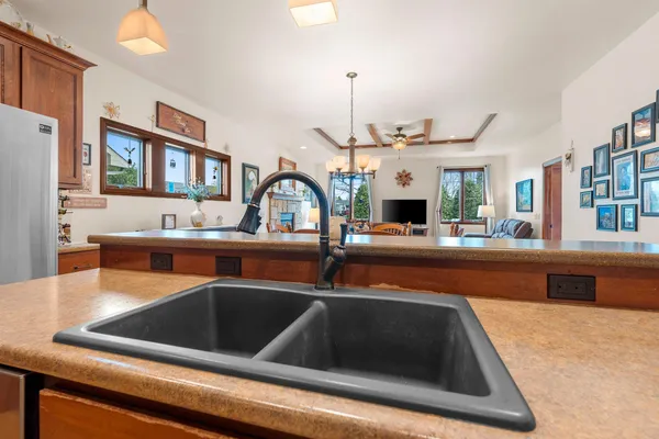 $438,800 | 177 East Clearwater Drive, Appleton, WI 54913
