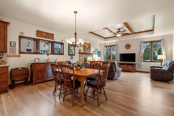 $438,800 | 177 East Clearwater Drive, Appleton, WI 54913