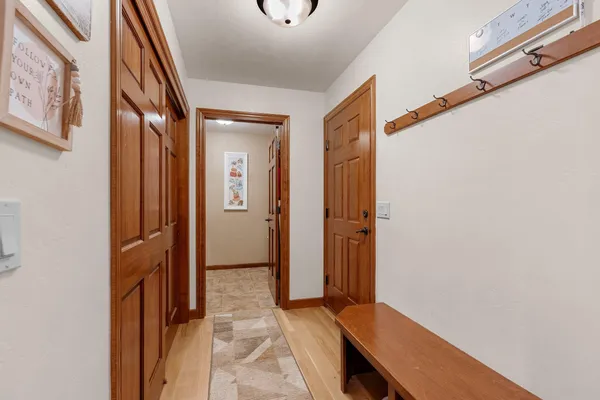 $438,800 | 177 East Clearwater Drive, Appleton, WI 54913