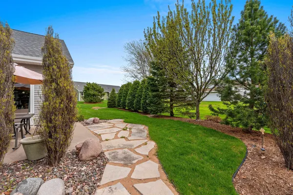 $438,800 | 177 East Clearwater Drive, Appleton, WI 54913