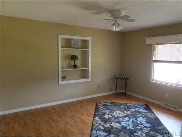 900 Gordon Road Clayton, NC 27520 - Photo 7 of 15 Dining Room