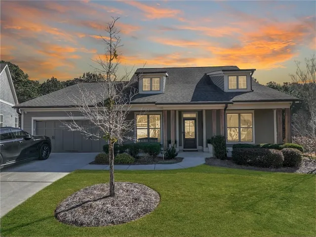 $899,000 | 420 Mnr Rdg View, Alpharetta, GA 30004