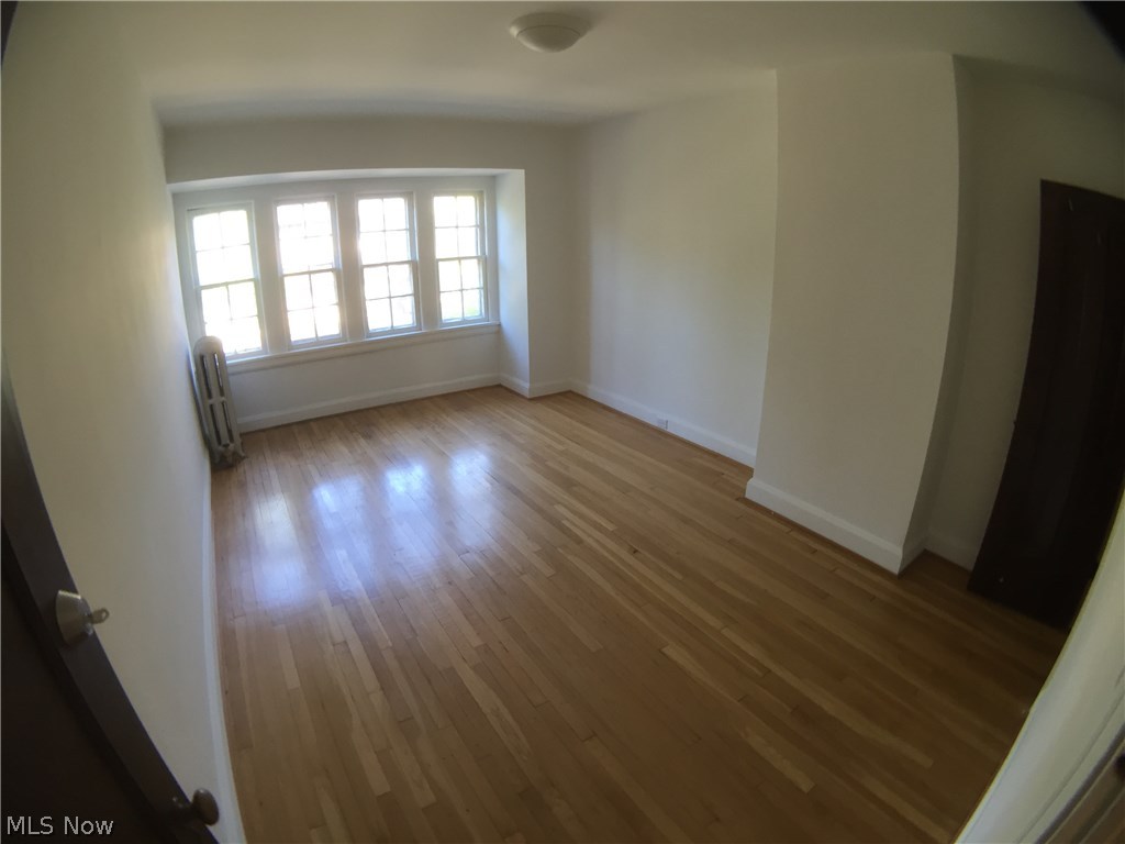 3065 East Overlook Road Cleveland, OH 44118 - Photo 12 of 24