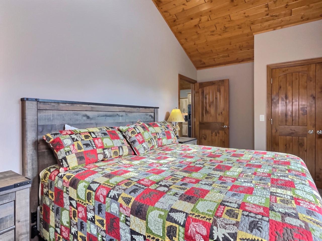 7658 Palmer Lake Road, Unit 1 Land O'Lakes, WI 54540 - Photo 23 of 58 Gallery Image 23