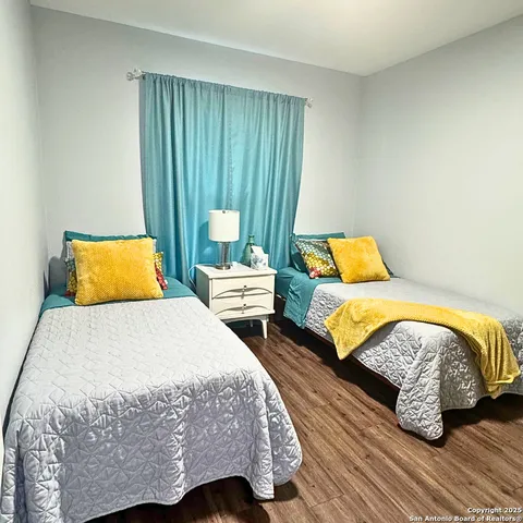 $1,725 | 4542 Lyceum Drive, San Antonio, TX 78229