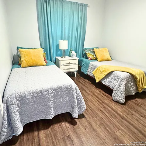 $1,725 | 4542 Lyceum Drive, San Antonio, TX 78229