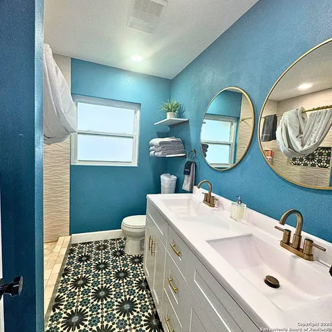 $1,725 | 4542 Lyceum Drive, San Antonio, TX 78229