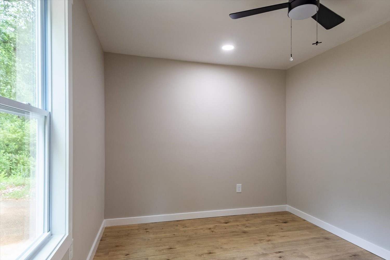 1234 Paradise Hill Road Clarksville, TN 37040 - Photo 16 of 25