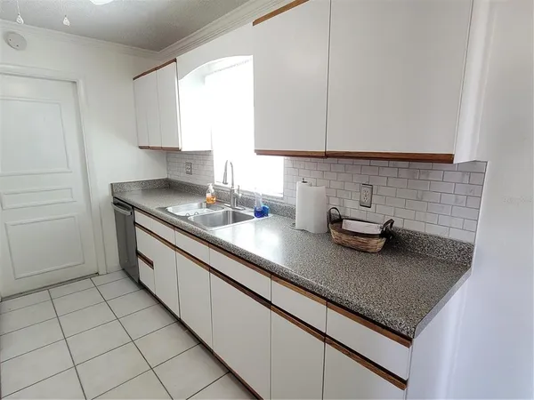 $2,700 | 6204 Coralberry Terrace, Port Charlotte, FL 33981