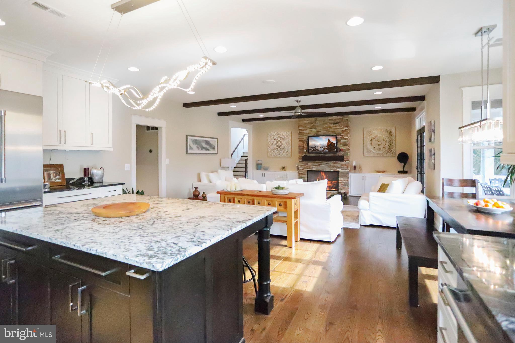 6719 Van Fleet Drive McLean, VA 22101 - Photo 12 of 37 Gourmet Kitchen has Granite, SS Applicances