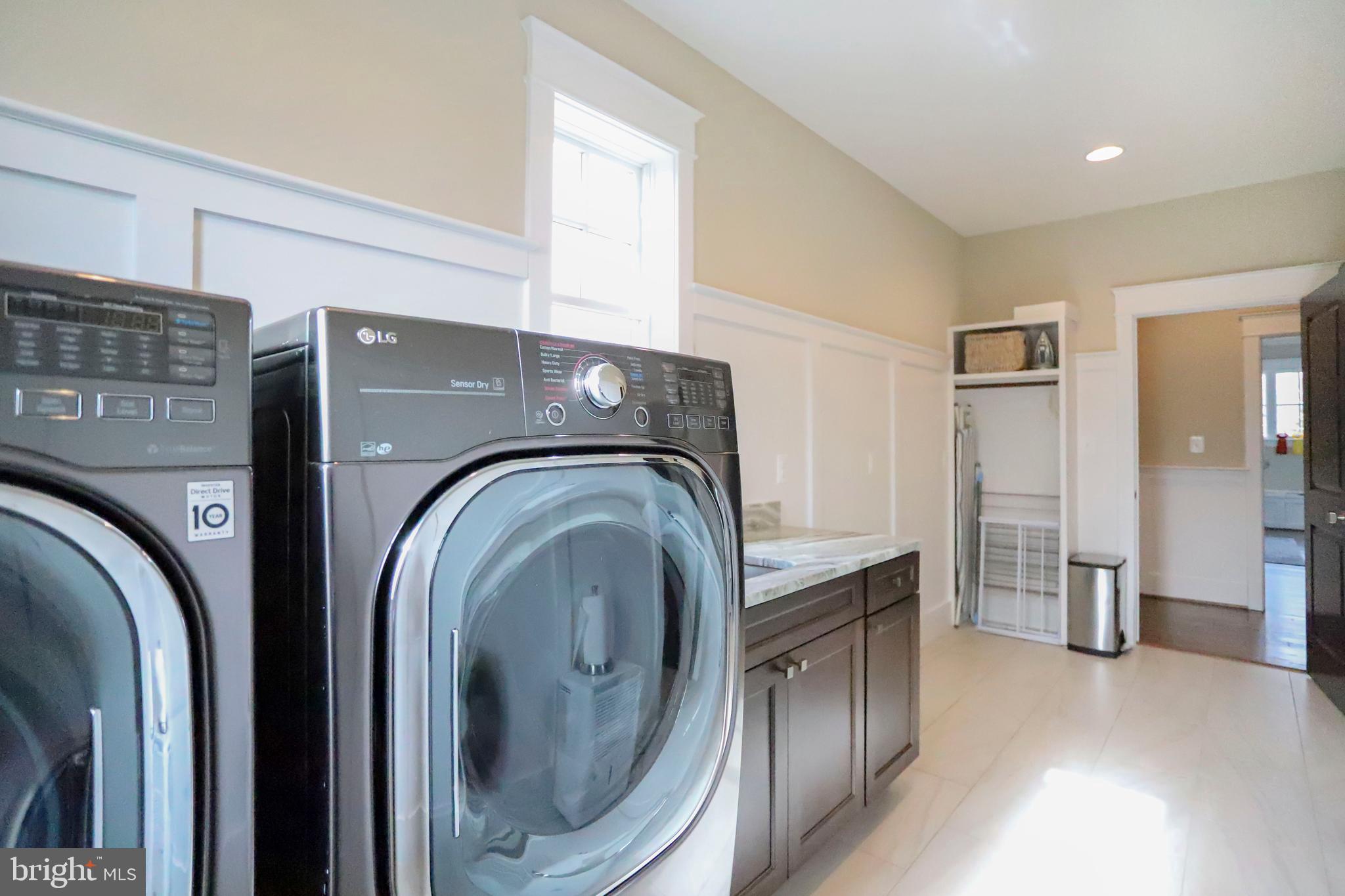 6719 Van Fleet Drive McLean, VA 22101 - Photo 26 of 37 Laundry might even be FUN again in this space