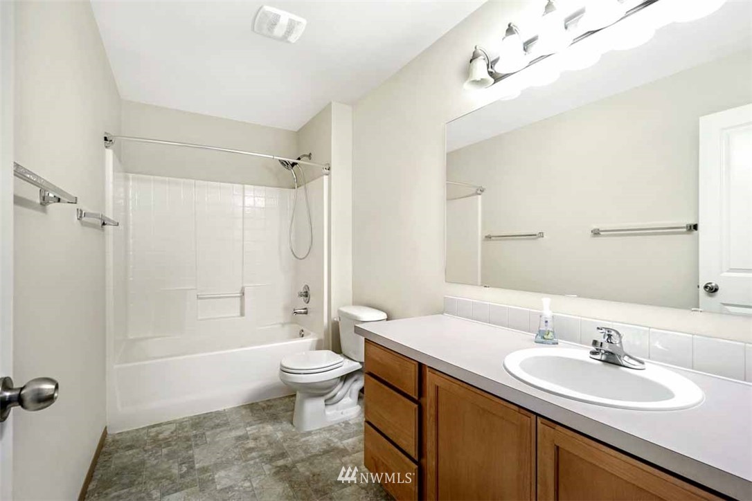24204 185th Loop Southeast Covington, WA 98042 - Photo 20 of 25 Gallery Image 20