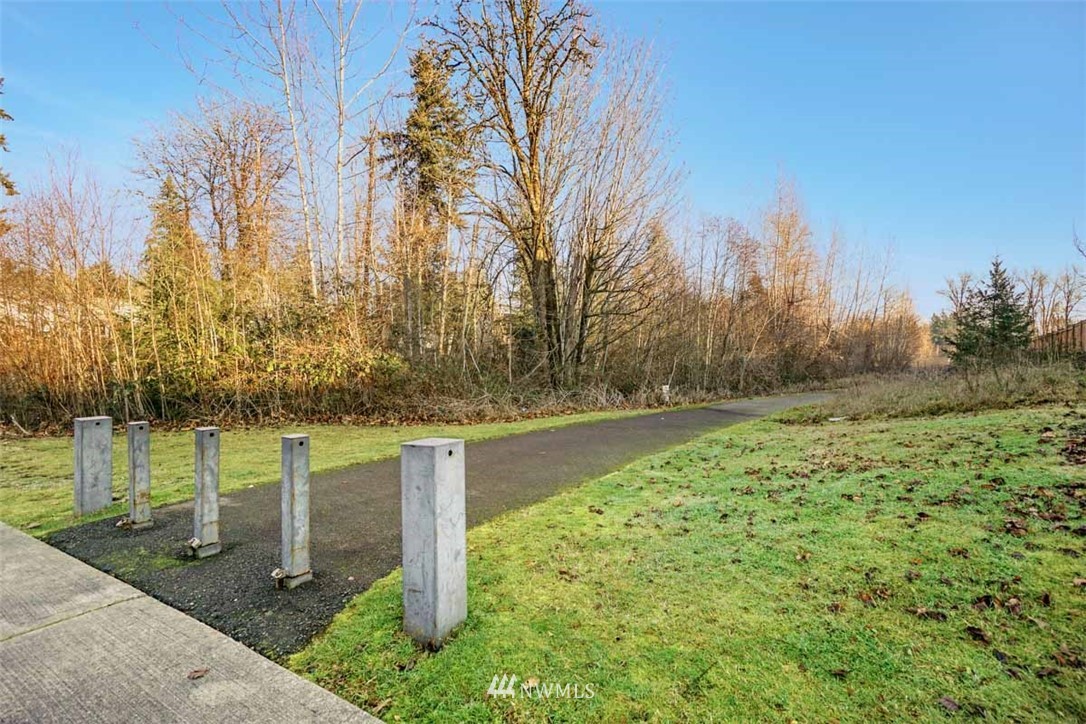 24204 185th Loop Southeast Covington, WA 98042 - Photo 24 of 25 Gallery Image 24